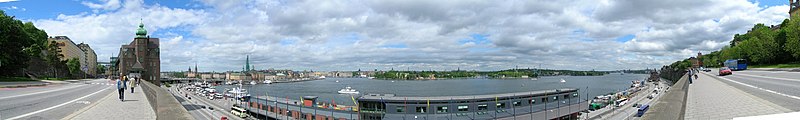 Fil:Panorama over Stockholm from Katarinavagen 2005-06-06.JPG