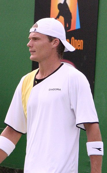 Fil:Peter Luczak 2007 Australian Open mens doubles R1.jpg