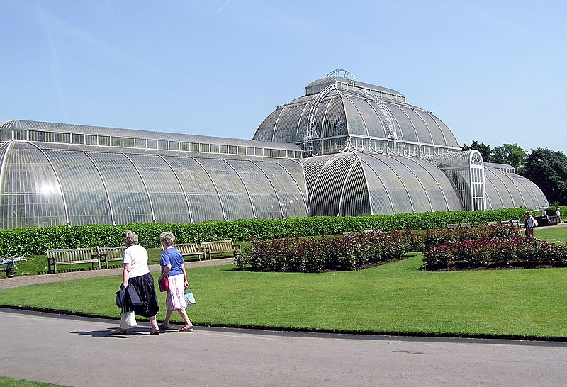 Fil:Kew.gardens.palm.house.london.arp.jpg