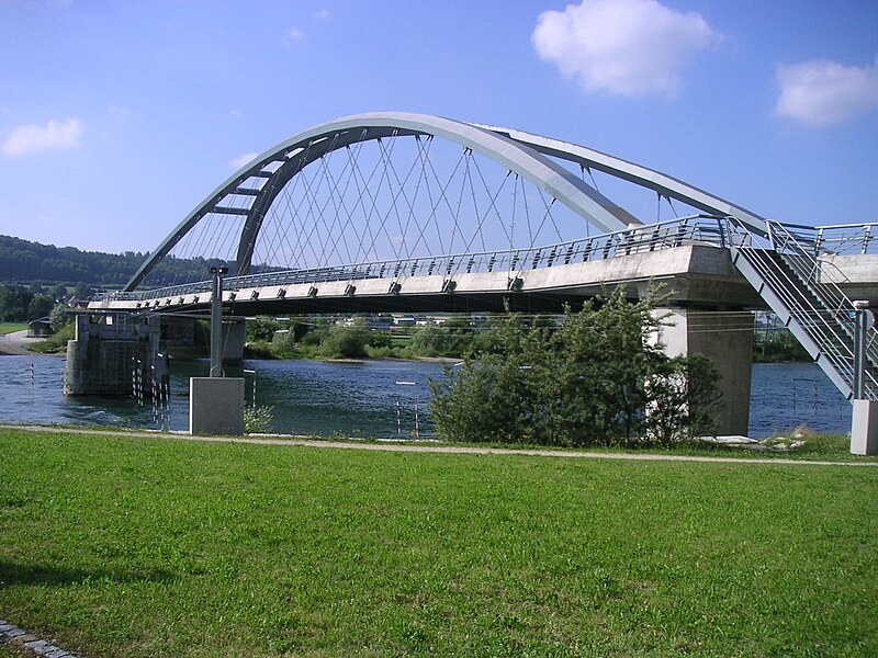 Fil:Swiss-arch-aar-bridge.JPG