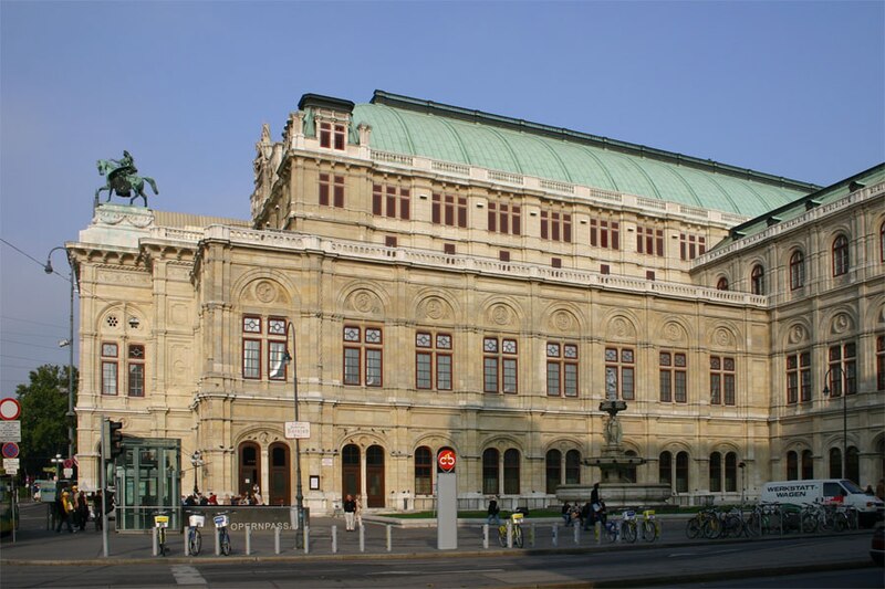 Fil:Wien Staatsoper.jpg