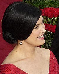 Phoebe Cates at 81th Academy Awards.JPG