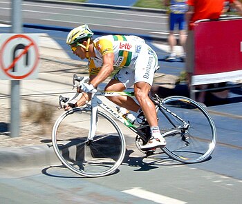 Robbie McEwen 2006 Bay Cycling Classic 2.jpg