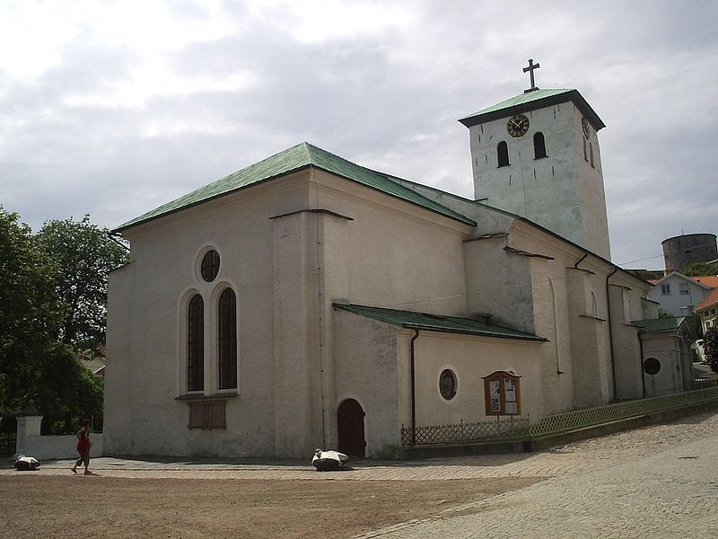 Fil:Marstrands kyrka, den 8 juli 2006.JPG