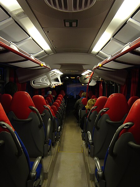Fil:Insidan av passagerarbuss - Blekingetrafiken, Karlskrona.JPG