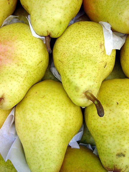 Fil:Peras - Pears.jpg