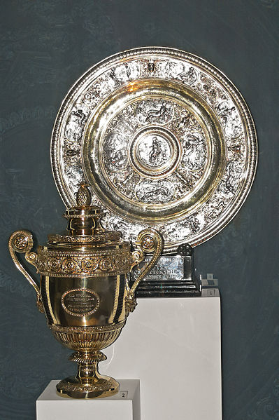 Fil:Wimbledon trophies.jpg