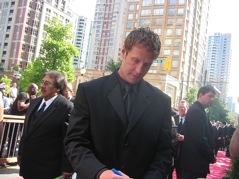 Fil:Joethornton 2006nhlawards.jpg