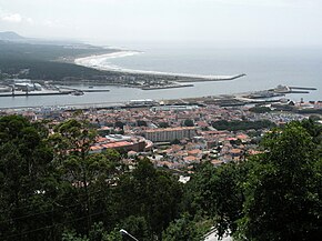 Viana do Castelo-Outlet-of-rio-Lima.jpg