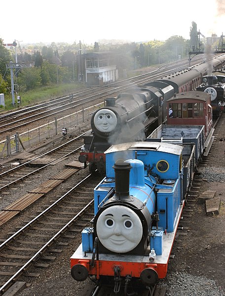 Fil:Thomas, Henry, Duck and troublesome trucks at Kidderminster.jpg