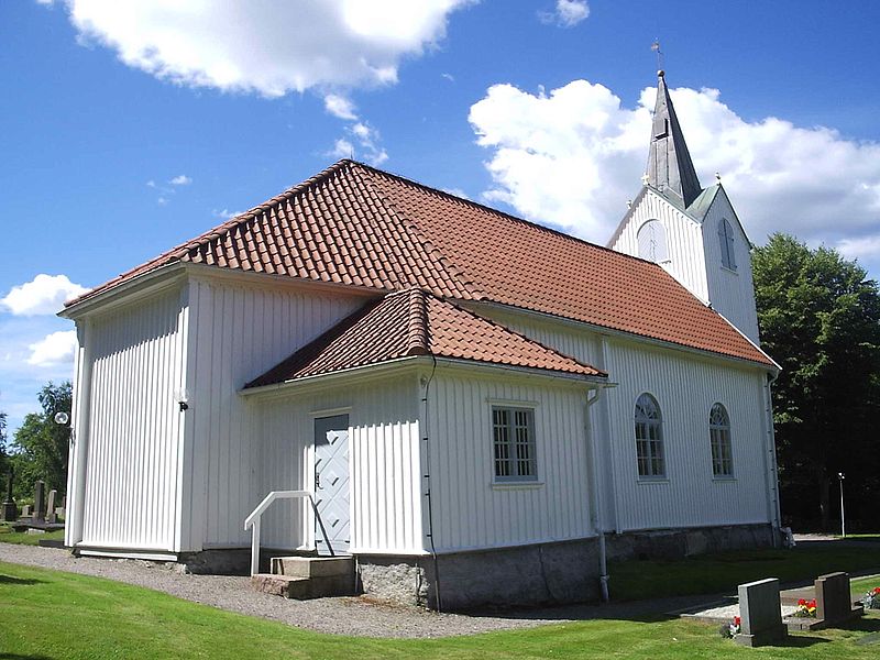 Fil:Dragsmarks kyrka, den 14 juli 2006, bild 1.JPG