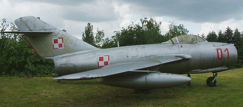 Fil:MiG-15 RB1.jpg