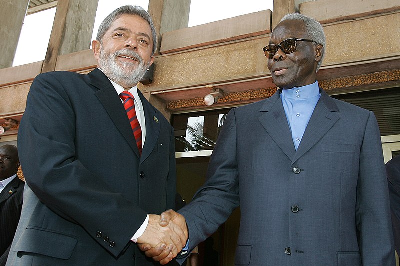 Fil:Kerekou e Lula.jpeg