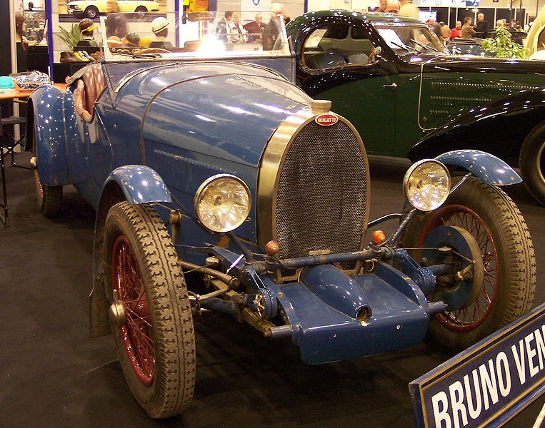 Fil:Bugatti T38 1928 blue vr TCE.jpg