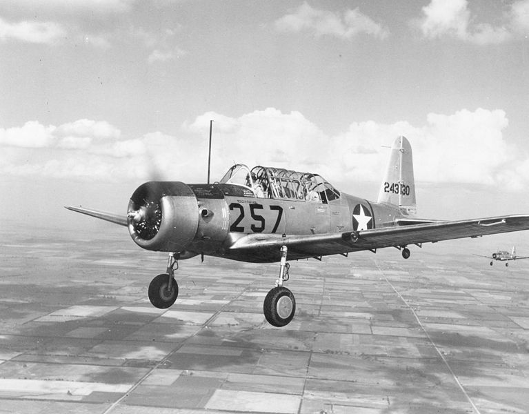 Fil:BT-13 Valiant.jpg