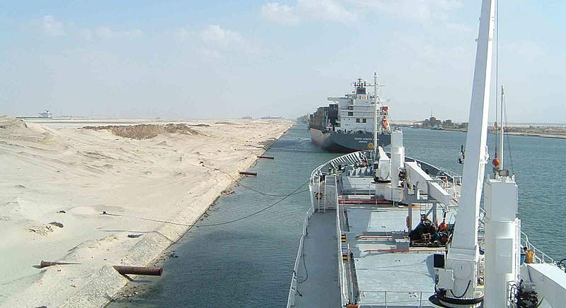 Fil:SuezCanal ElBallah.JPG