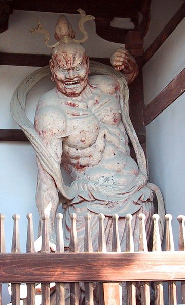 Fil:Kongo Rishiki (Guardian Deity) at the Central Gate of Horyuji.jpg