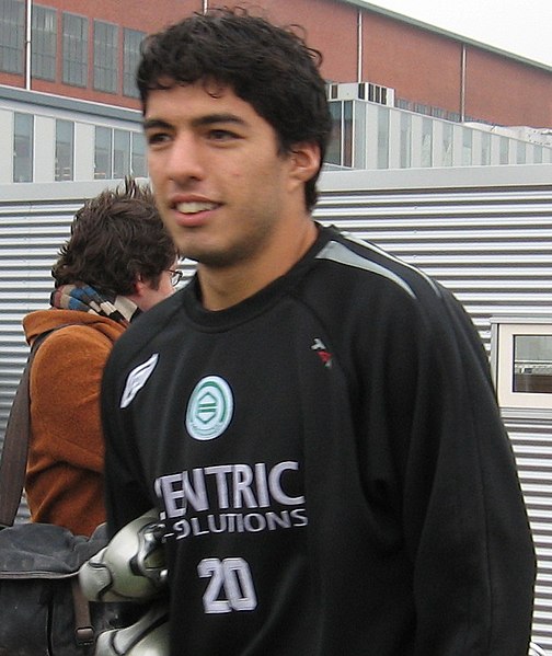 Fil:Luis Suárez cropped.jpg