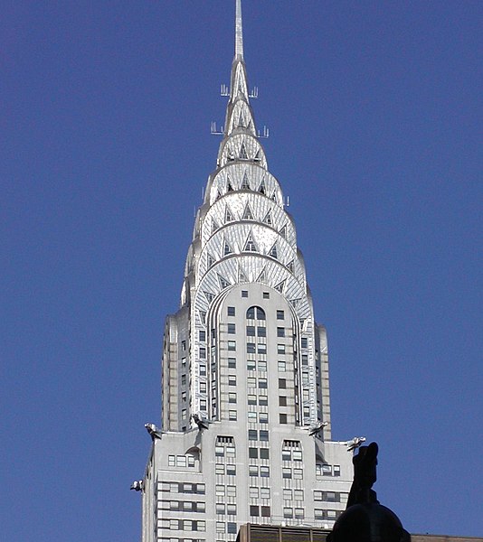 Fil:Chrysler building- top.jpg