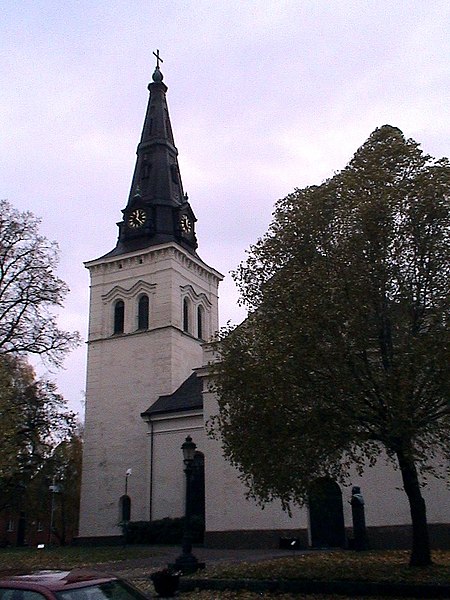 Fil:Domkyrkan Karlstad.JPG