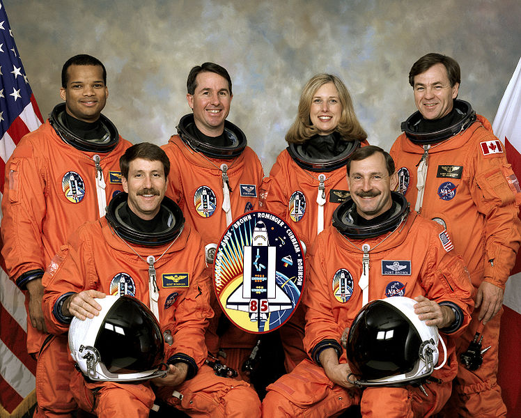 Fil:STS-85 crew.jpg