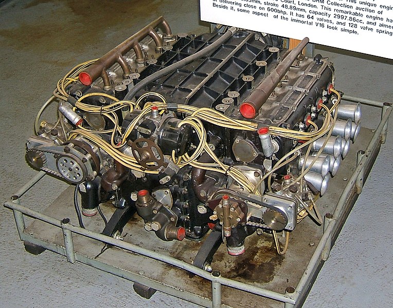 Fil:BRM H16 engine.jpg