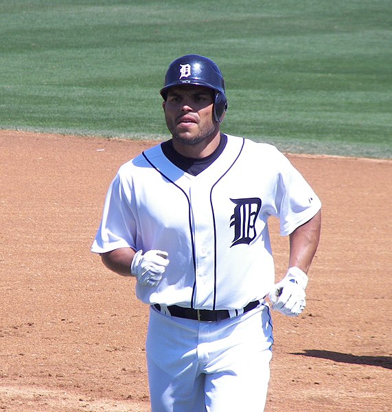 Fil:Iván Rodríguez (baseball).jpg