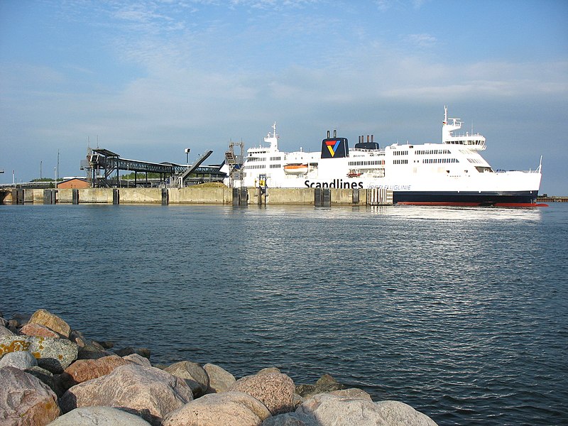 Fil:Rødbyhavn - færgehavnen.JPG