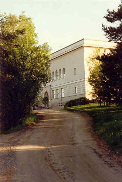 Fil:Kristinestads gymnasium.jpg