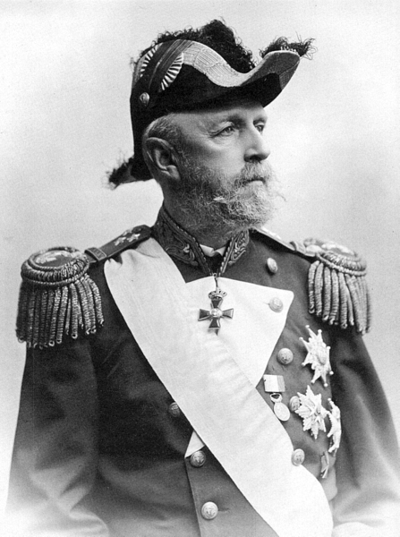 Fil:King Oscar II of Sweden in uniform.png