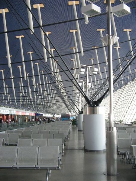 Fil:Shanghai Pudong International Airport 2.jpg