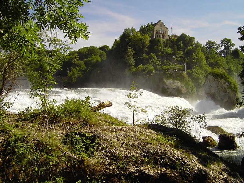 Fil:Rheinfall bei Schaffhausen 06.JPG