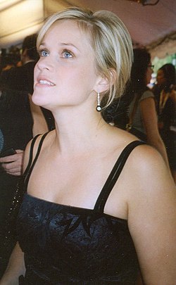 Reese Witherspoon 2005.jpg