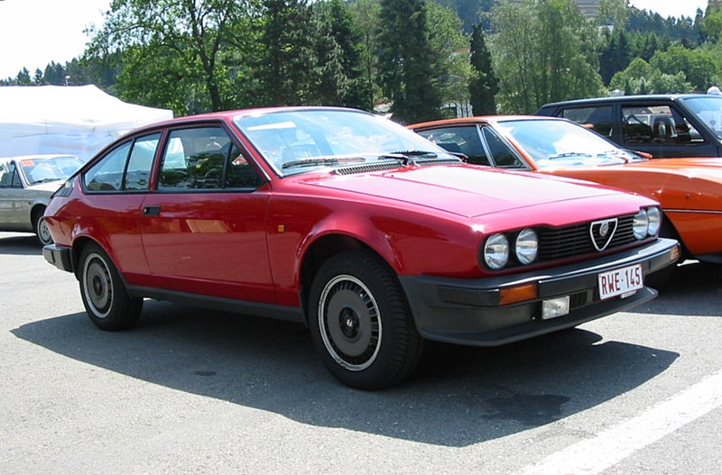 Fil:Alfa Romeo Alfetta GTV.JPG