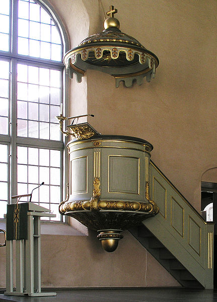 Fil:Christinae kyrka pulpit01.jpg