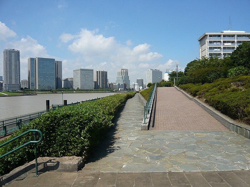 Fil:Ettyuujima Park 3.jpg