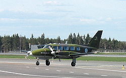 En finländsk PA-31-350 Chieftain