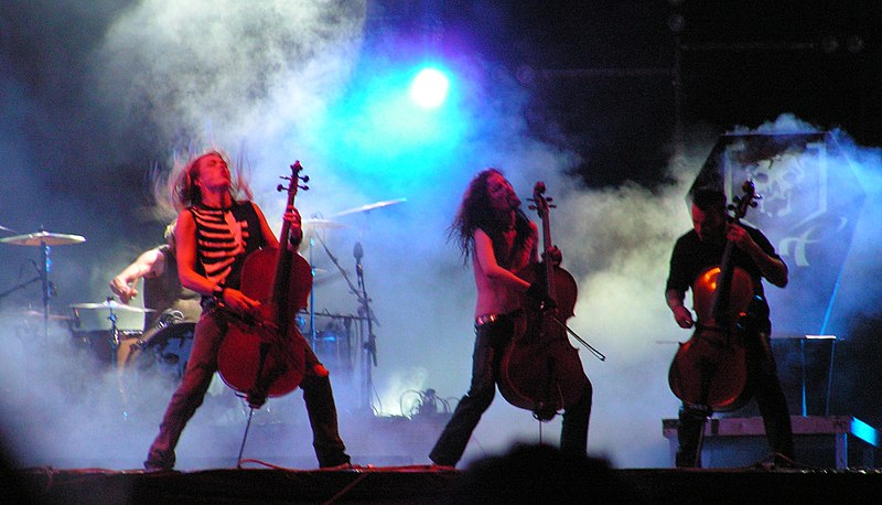 Fil:Apocalyptica - Festival Wacken Open Air 2005.jpg