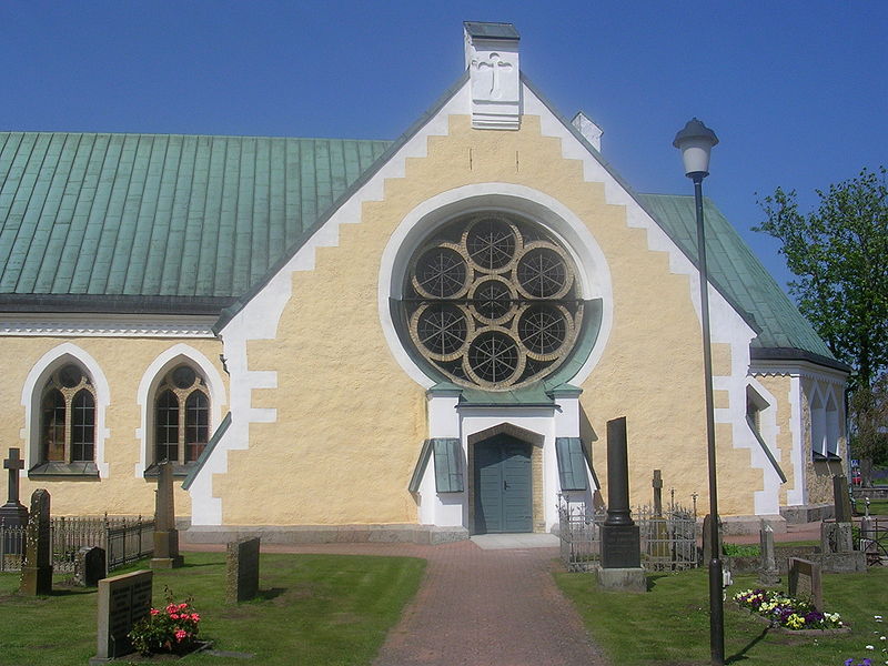 Fil:Västra Vrams kyrka, exteriör 6.jpg