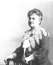 Wilhelmina Skogh omkring 1902 efter att hon utsetts till VD för Grand Hôtel i Stockholm.