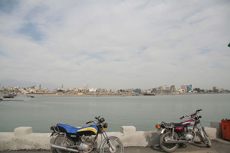 Fil:Bandar Abbas 2007.jpg