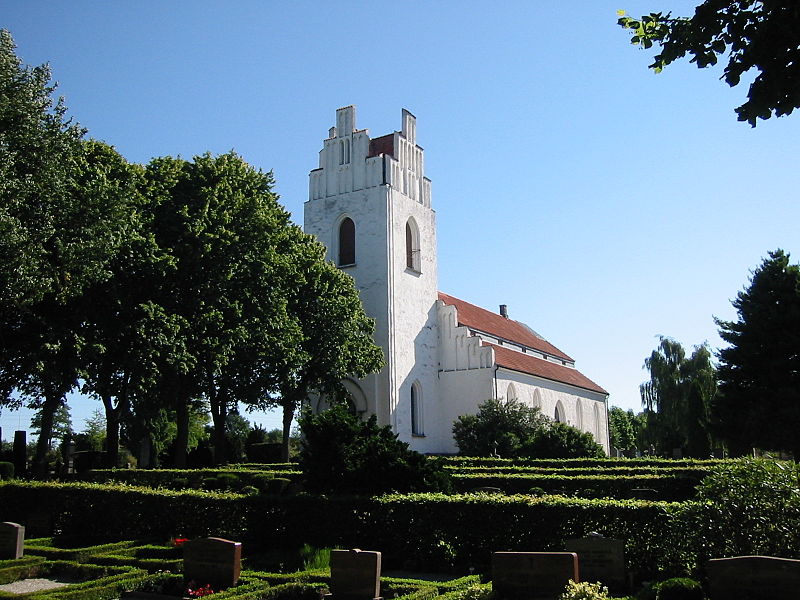 Fil:Billeberga kyrka.jpg