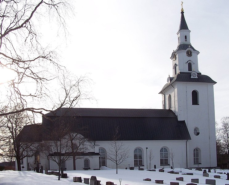 Fil:Säbrå kyrka.jpg