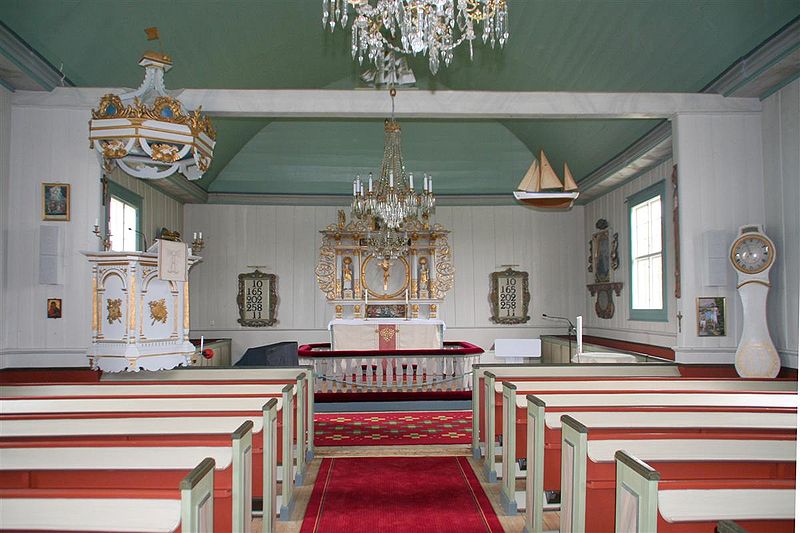 Fil:Käringöns kyrka 2.jpg