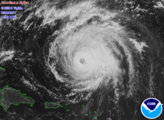 Orkanen Erika norr om de Små Antillerna den 8 september 1997.
