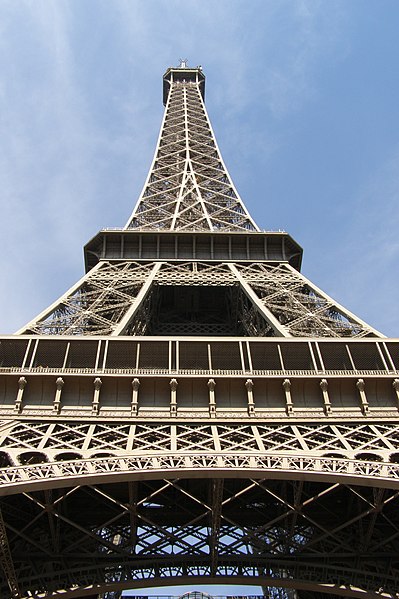 Fil:Paryż wieża 2.JPG