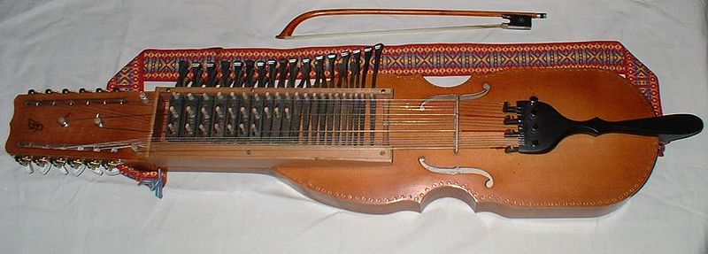 Fil:Nyckelharpa.jpg