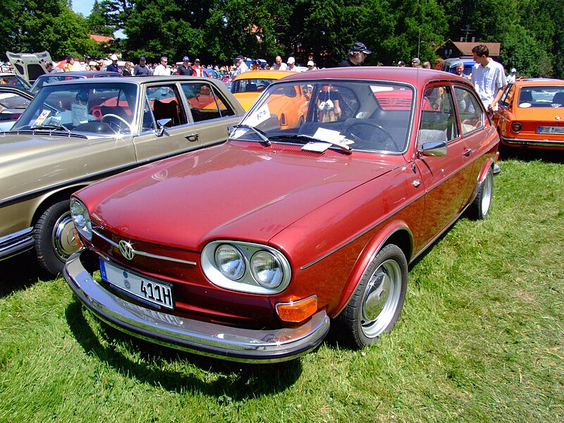 Fil:VW 411 LE 1971 1.JPG