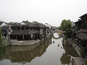 Kanal i Xitang, en ort i Jiashan.