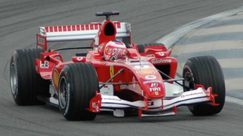 Fil:Barrichello (Ferrari) qualifying at USGP 2005.jpg
